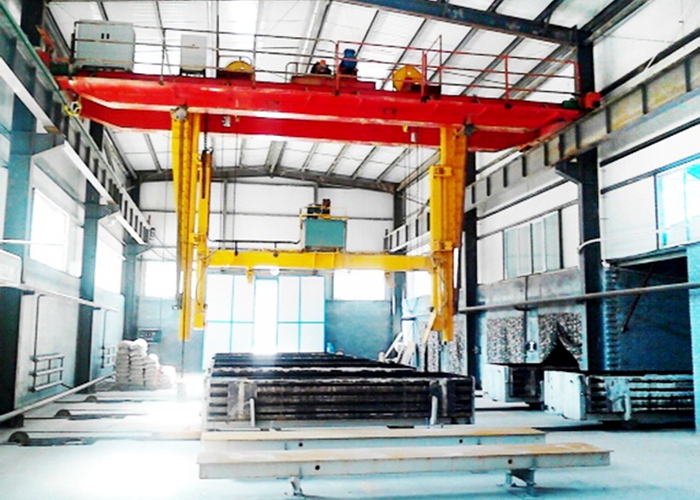 加气混凝土用定点起重机