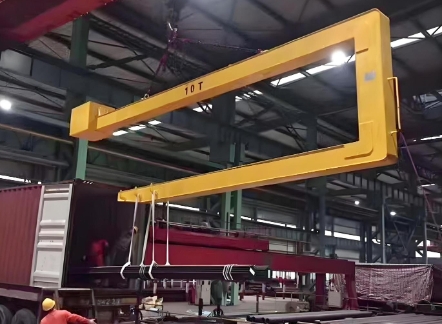 C-Hooks for Container Loading and Unloading