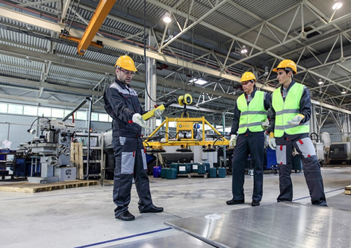 Crane use and maintenance